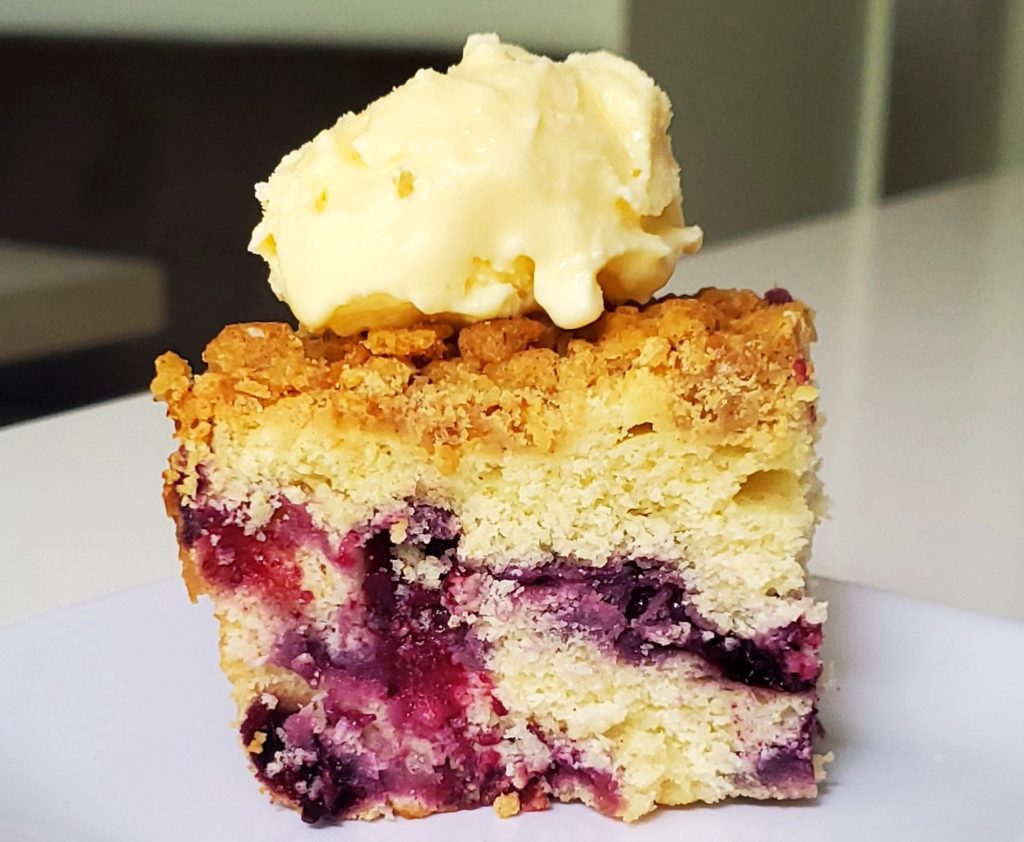 how to make blueberry lemon crumb cake