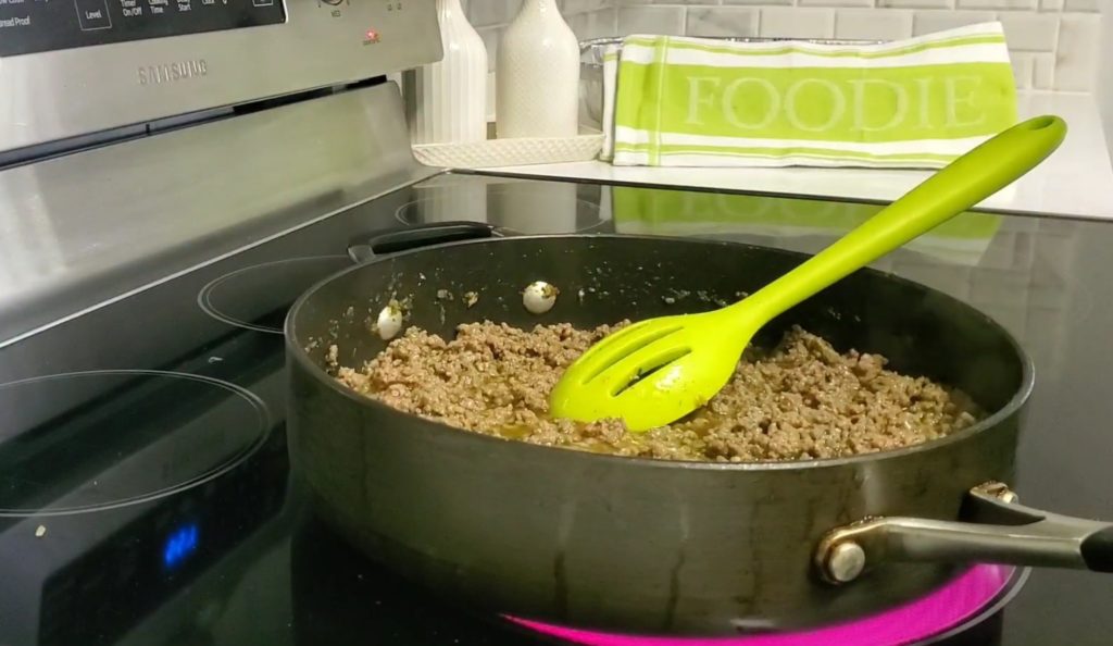 Picadillo (seasoned ground beef) is an important part in making Pastelon. Picadillo is typically cooked with sofrito and tomato sauce. 