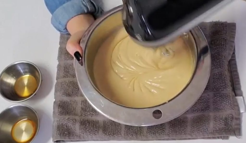 For a firm homemade no bake tiramisu, cream the eggs and sugar until thick and light yellow. 